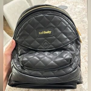 Vegan Leather Black TushBaby Hip Carrier